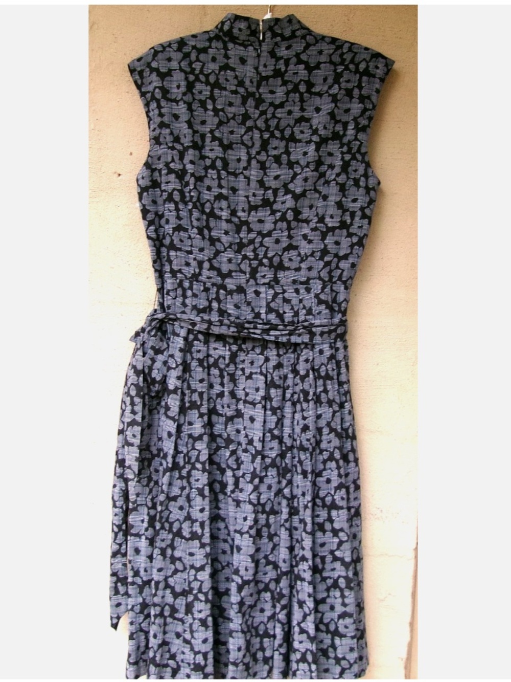 Brooks Brothers Glen Plaid Flower Cotton Dress - Picture 2 of 10